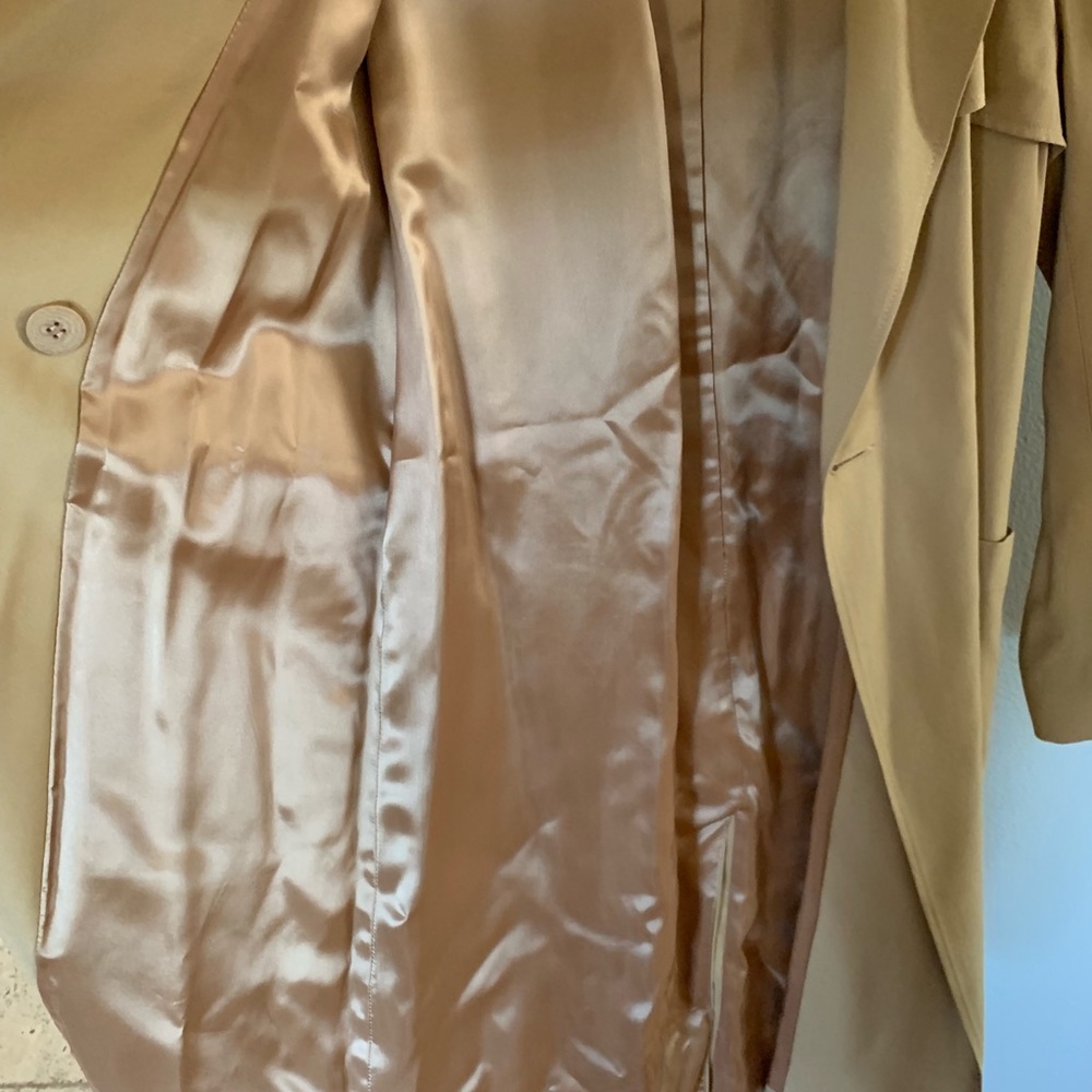 Sézane Oprah Trench Coat - Picture 5 of 10